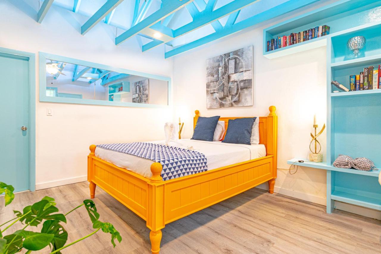Studio Candy At Viking Hill - Love Beach Nassau Exteriör bild