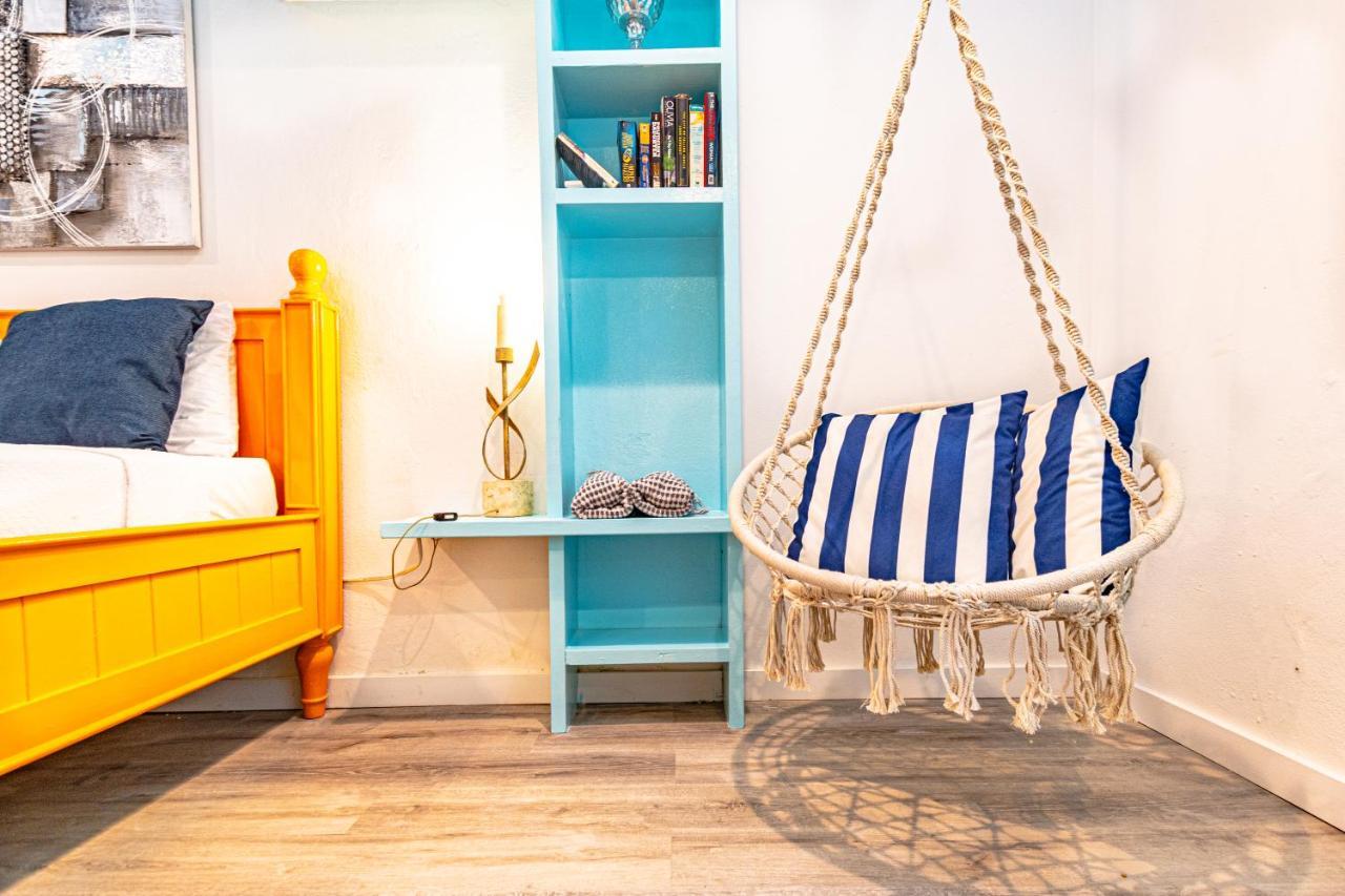 Studio Candy At Viking Hill - Love Beach Nassau Exteriör bild